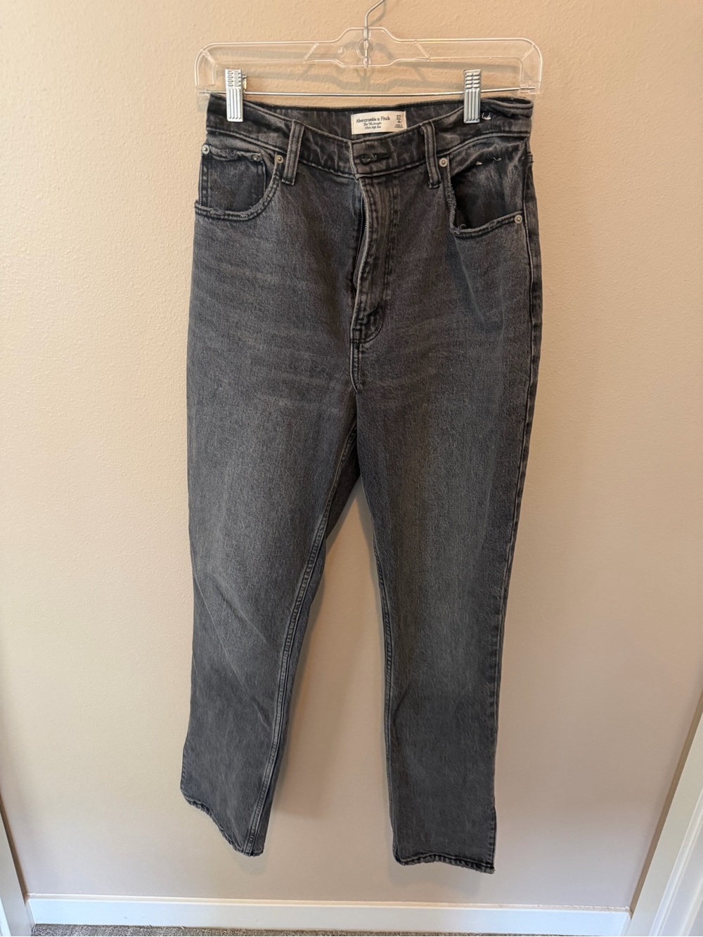 Abercrombie & Fitch Curve Love Straight Black Wash Jeans